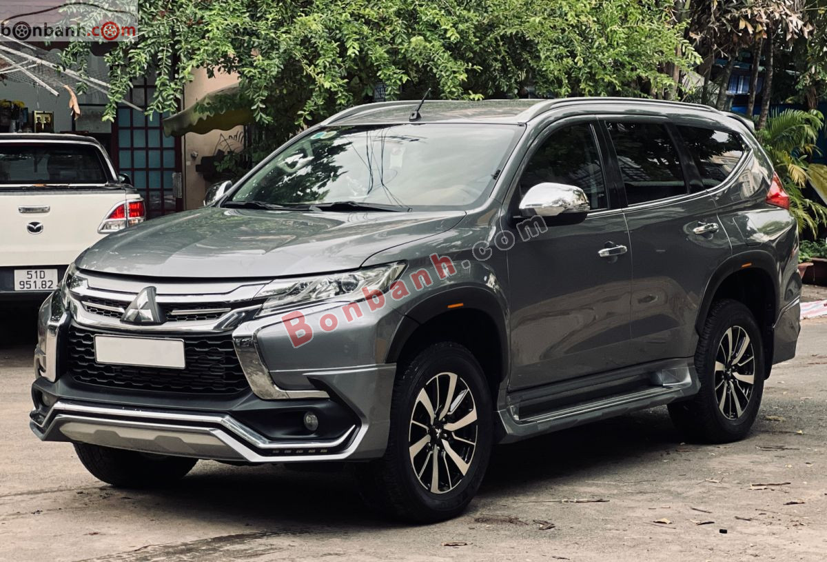 Bán ô tô Mitsubishi Pajero Sport 2.4D 4x2 MT - 2018 - xe cũ