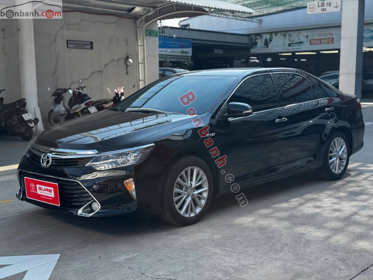 Bán ô tô Toyota Camry 2.0E - 2018 - xe cũ