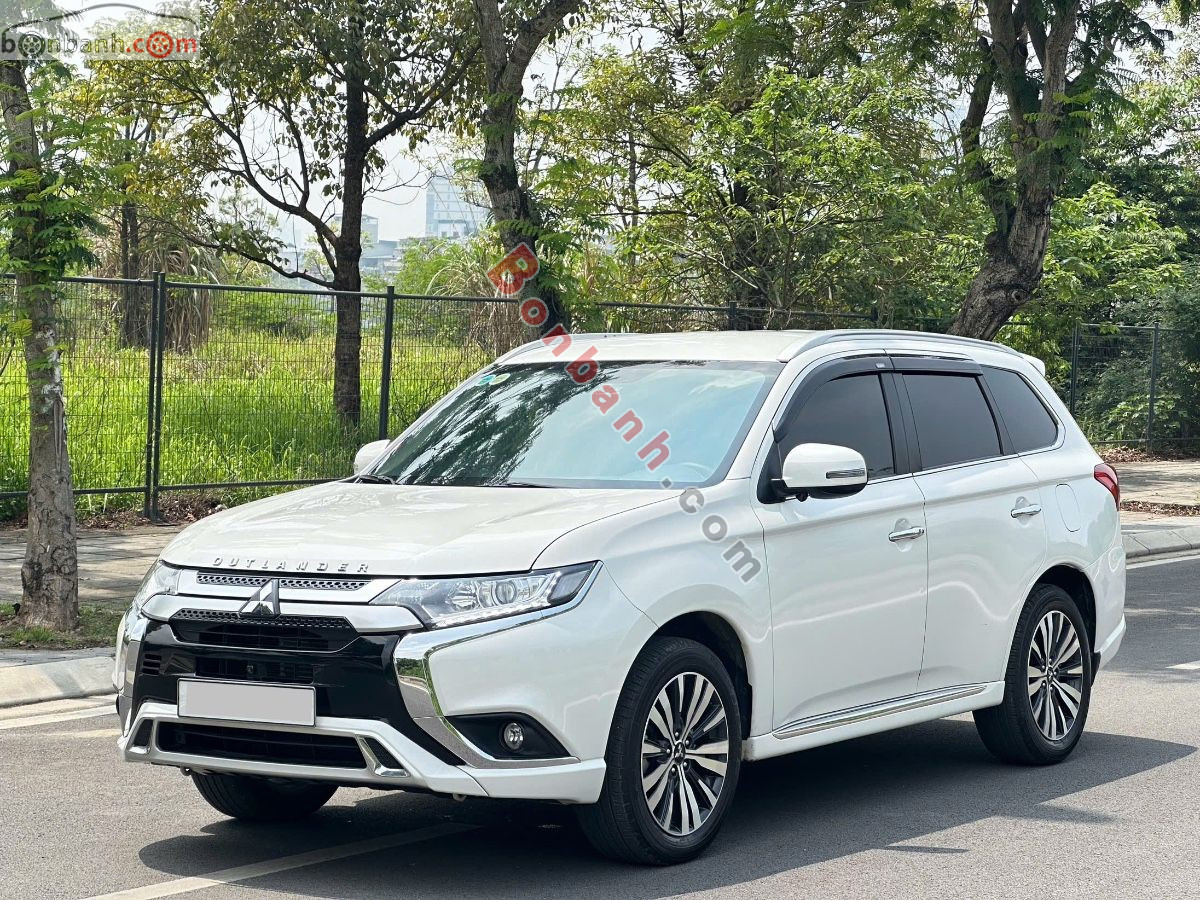 Bán ô tô Mitsubishi Outlander 2.0 CVT - 2022 - xe cũ