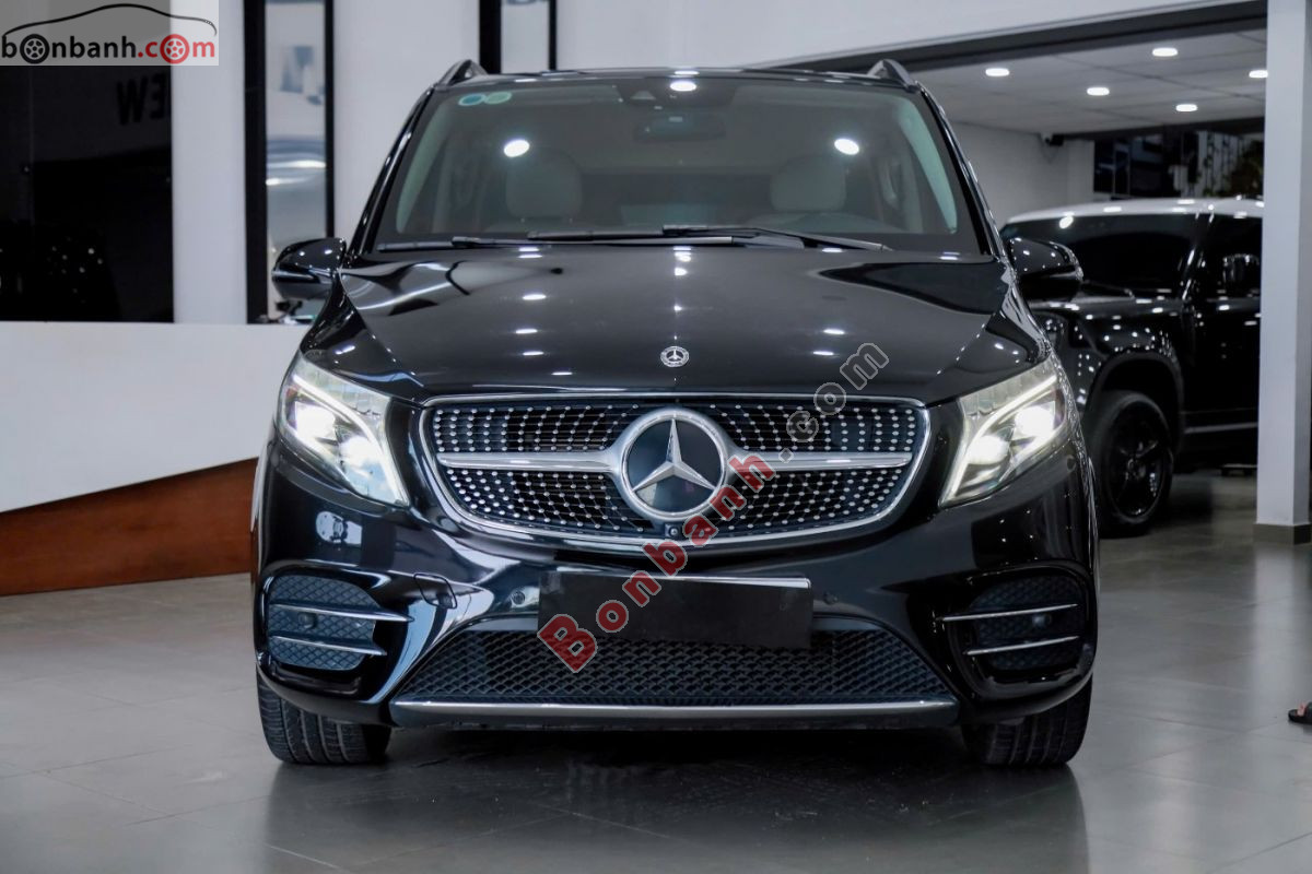 Bán ô tô Mercedes Benz V class V250 AMG - 2021 - xe cũ