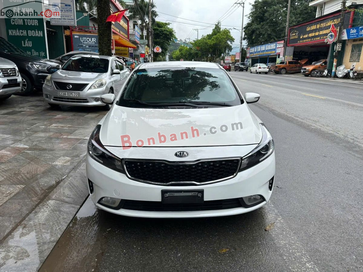 Bán ô tô Kia Cerato 1.6 MT - 2018 - xe cũ