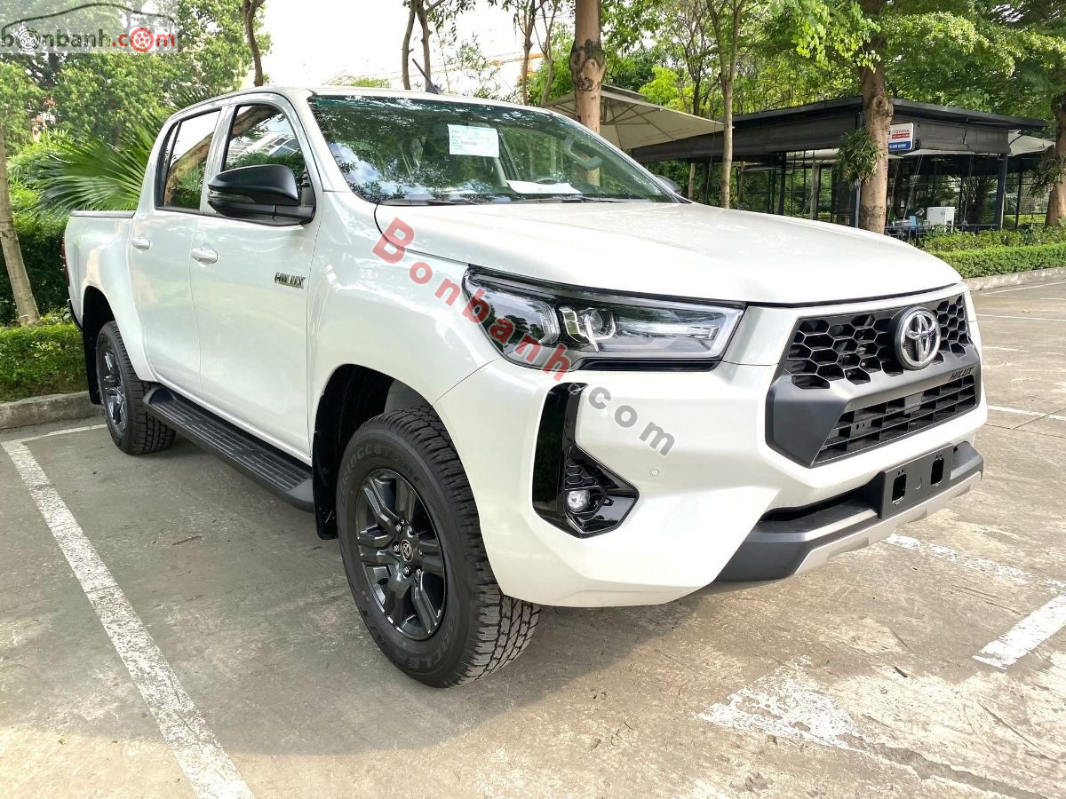 Bán ô tô Toyota Hilux 2.4L 4x2 AT - 2025 - xe mới