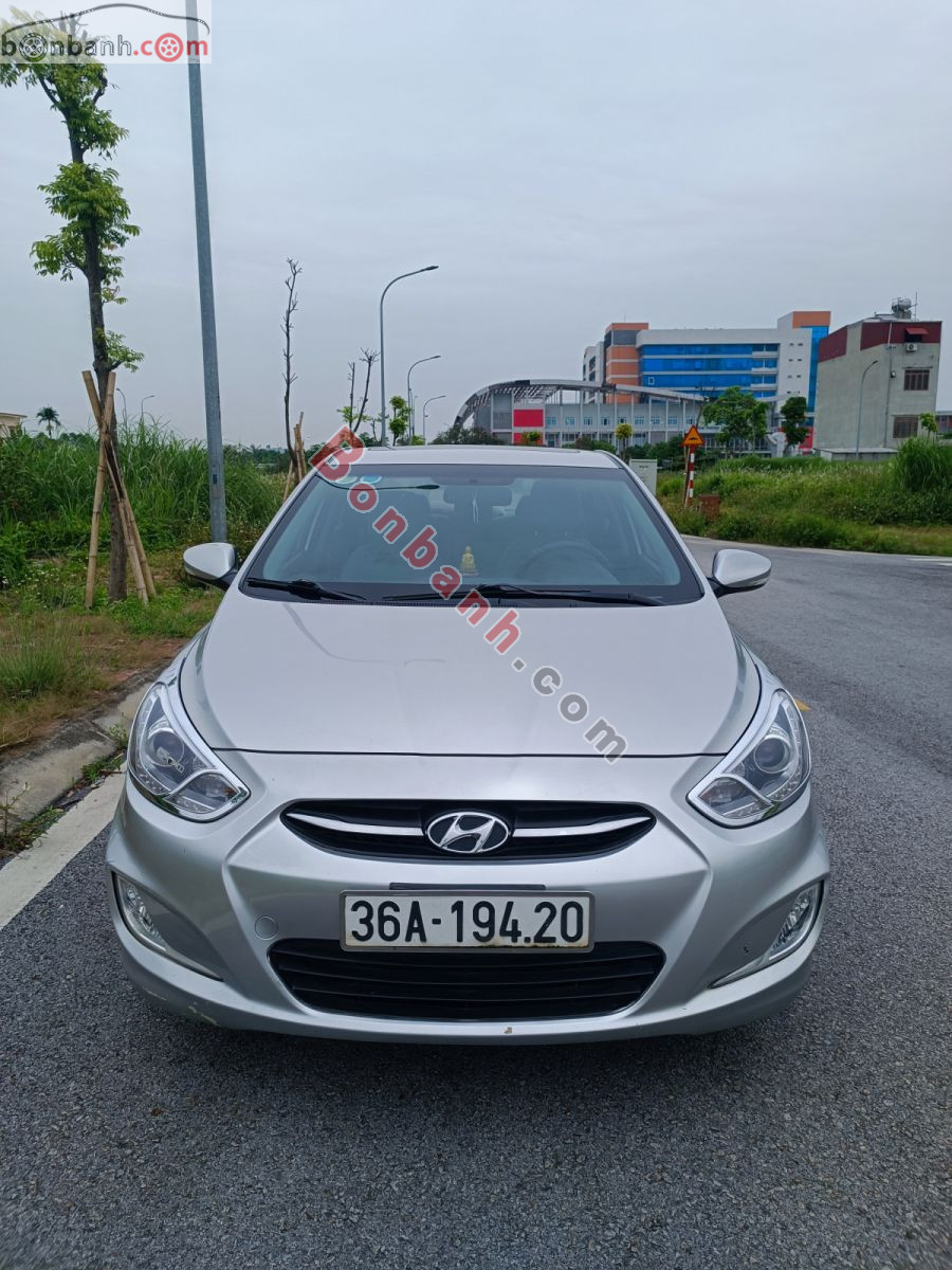 Bán ô tô Hyundai Accent Blue - 2016 - xe cũ