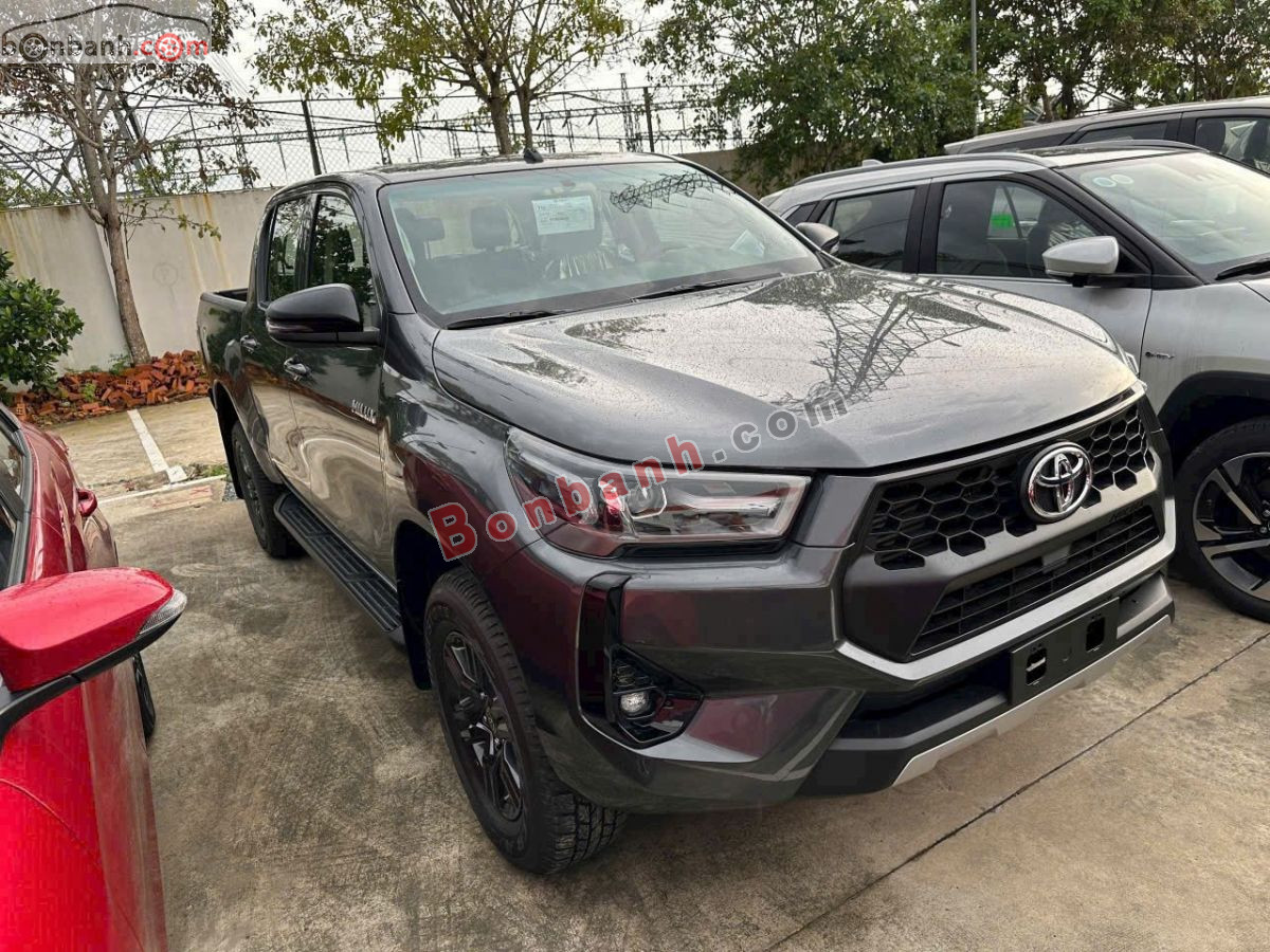 Bán ô tô Toyota Hilux 2.4L 4x4 MT - 2025 - xe mới