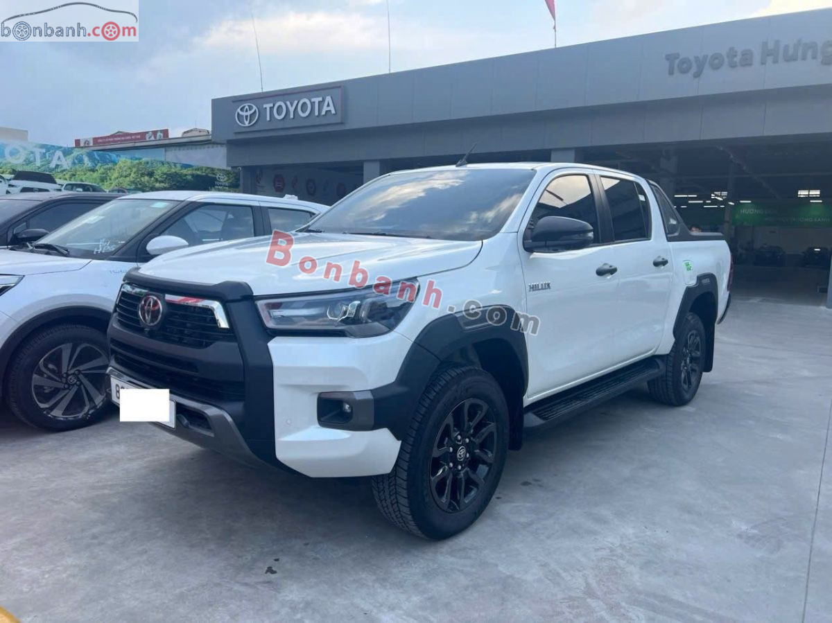Bán ô tô Toyota Hilux Adventure 2.8L 4x4 AT - 2024 - xe cũ