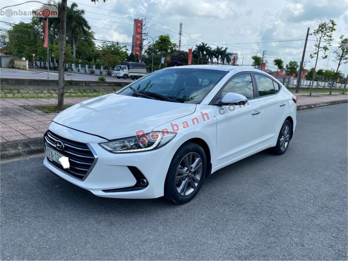 Bán ô tô Hyundai Elantra 1.6 AT - 2018 - xe cũ