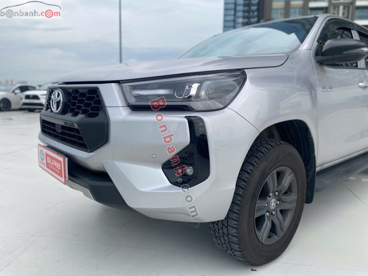 Bán ô tô Toyota Hilux 2.4L 4x2 AT - 2024 - xe cũ