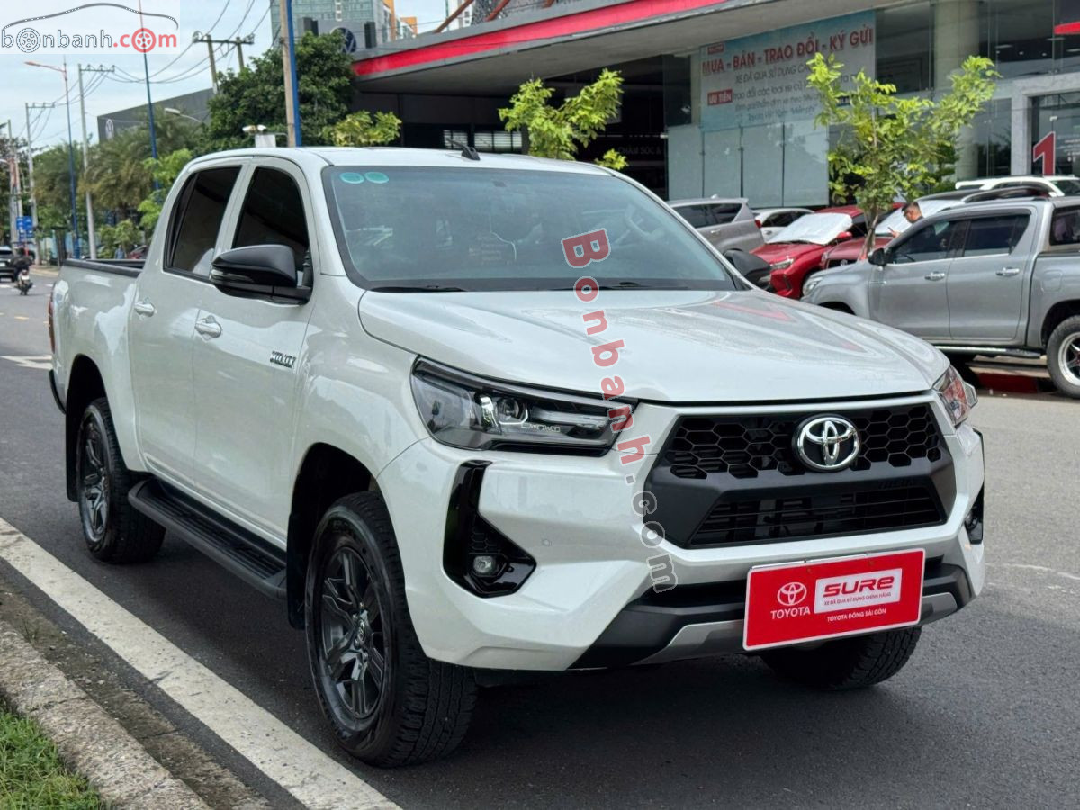 Bán ô tô Toyota Hilux 2.4L 4x2 AT - 2024 - xe cũ