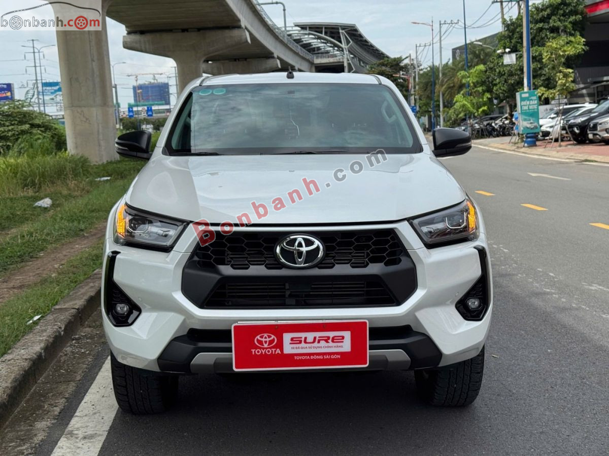 Bán ô tô Toyota Hilux 2.4L 4x2 AT - 2024 - xe cũ