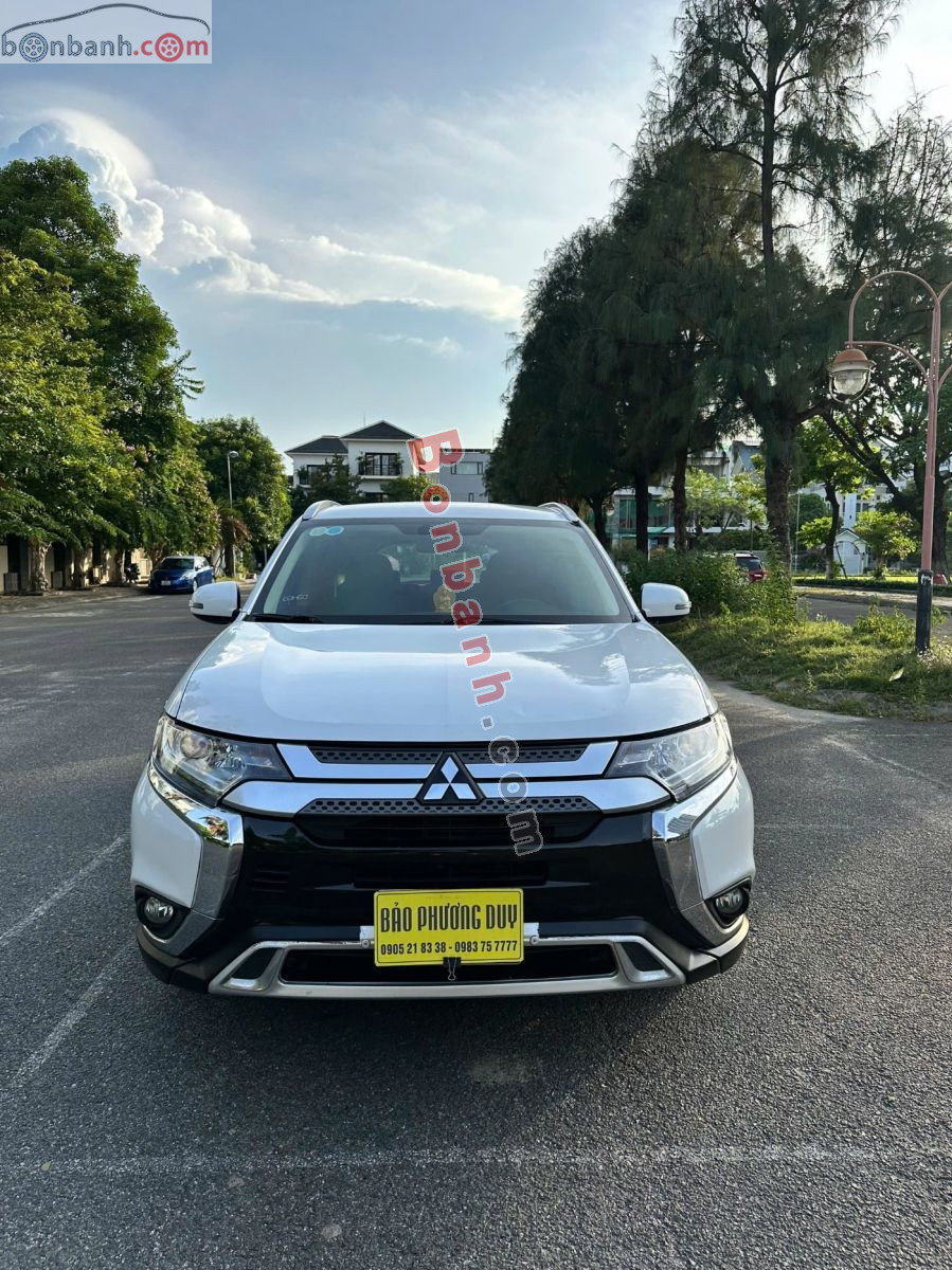 Bán ô tô Mitsubishi Outlander 2.0 CVT - 2021 - xe cũ