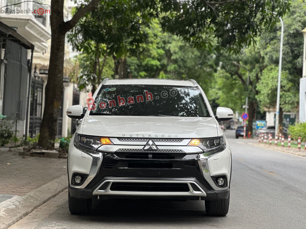 Bán ô tô Mitsubishi Outlander 2.0 CVT Premium - 2020 - xe cũ