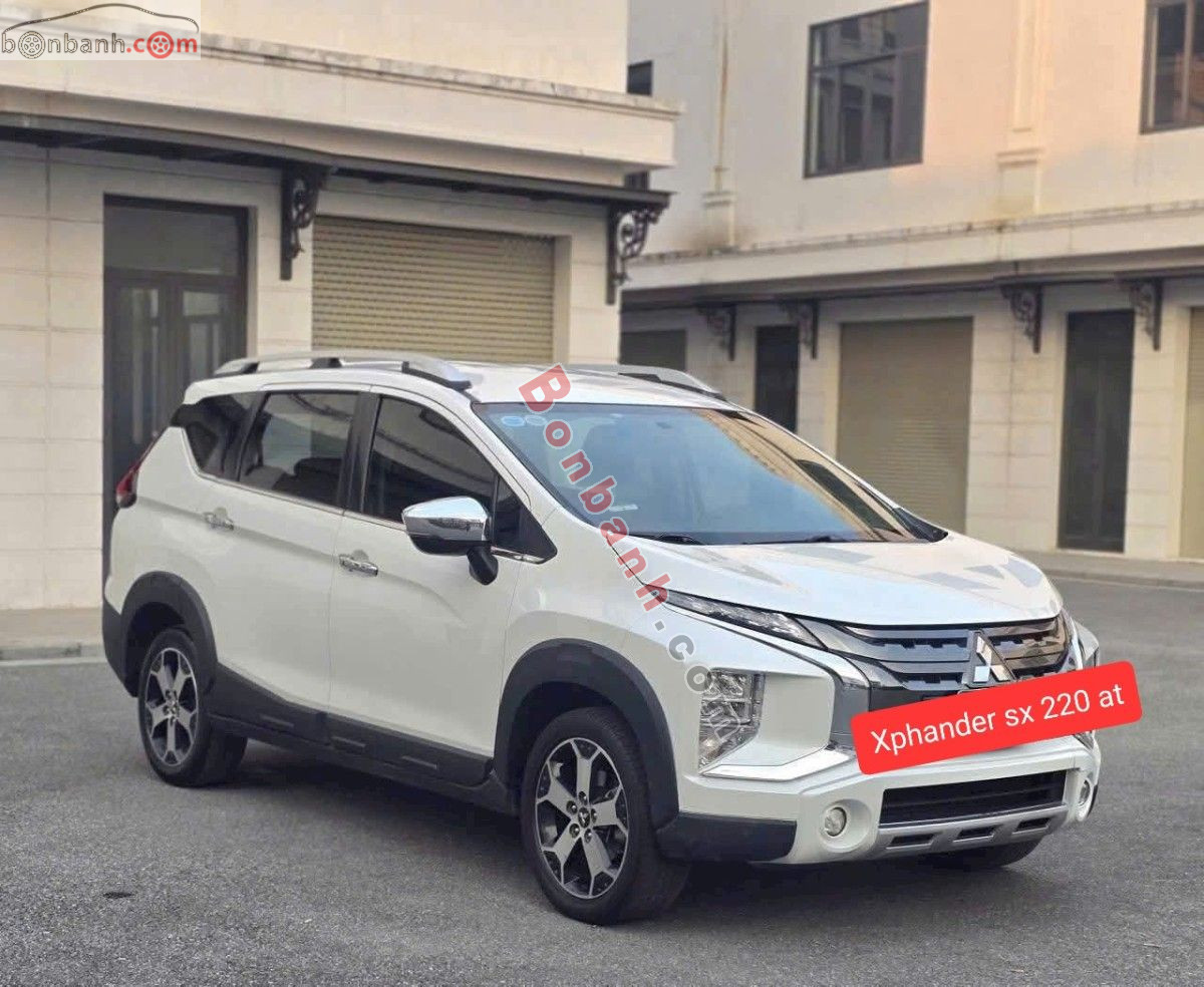 Bán ô tô Mitsubishi Xpander Cross 1.5 AT - 2020 - xe cũ