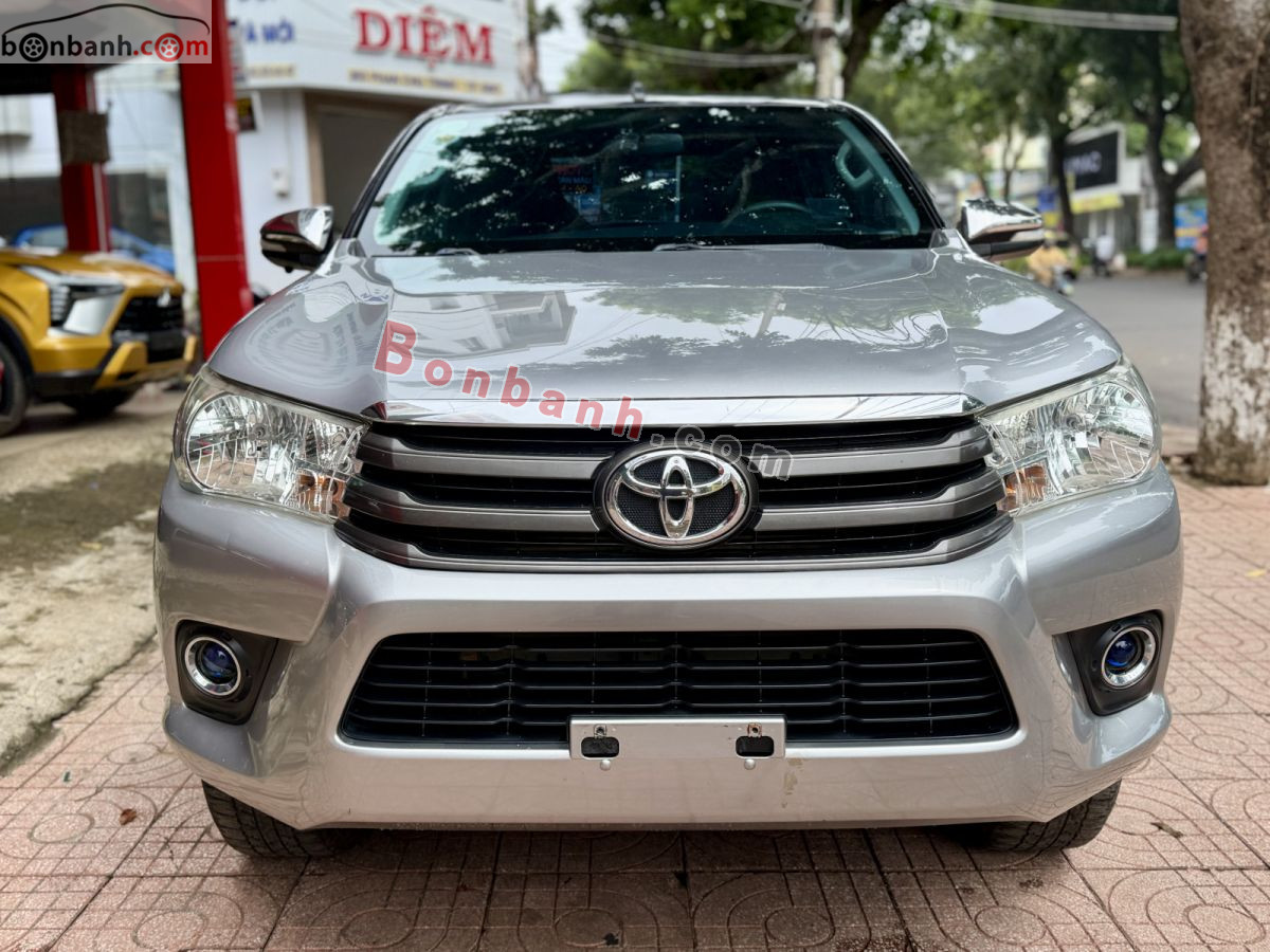 Bán ô tô Toyota Hilux 2.4E 4x2 MT - 2016 - xe cũ