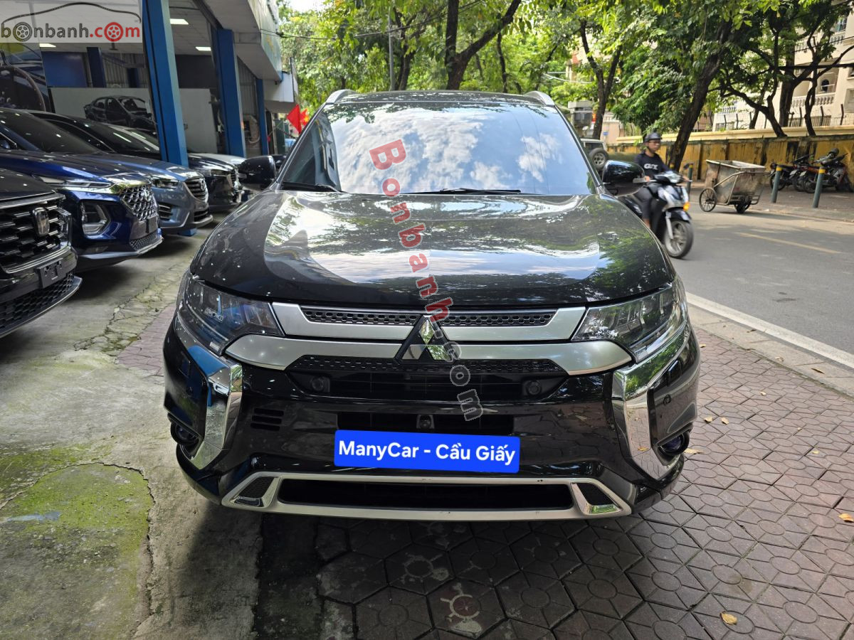 Bán ô tô Mitsubishi Outlander Premium 2.0 CVT - 2022 - xe cũ