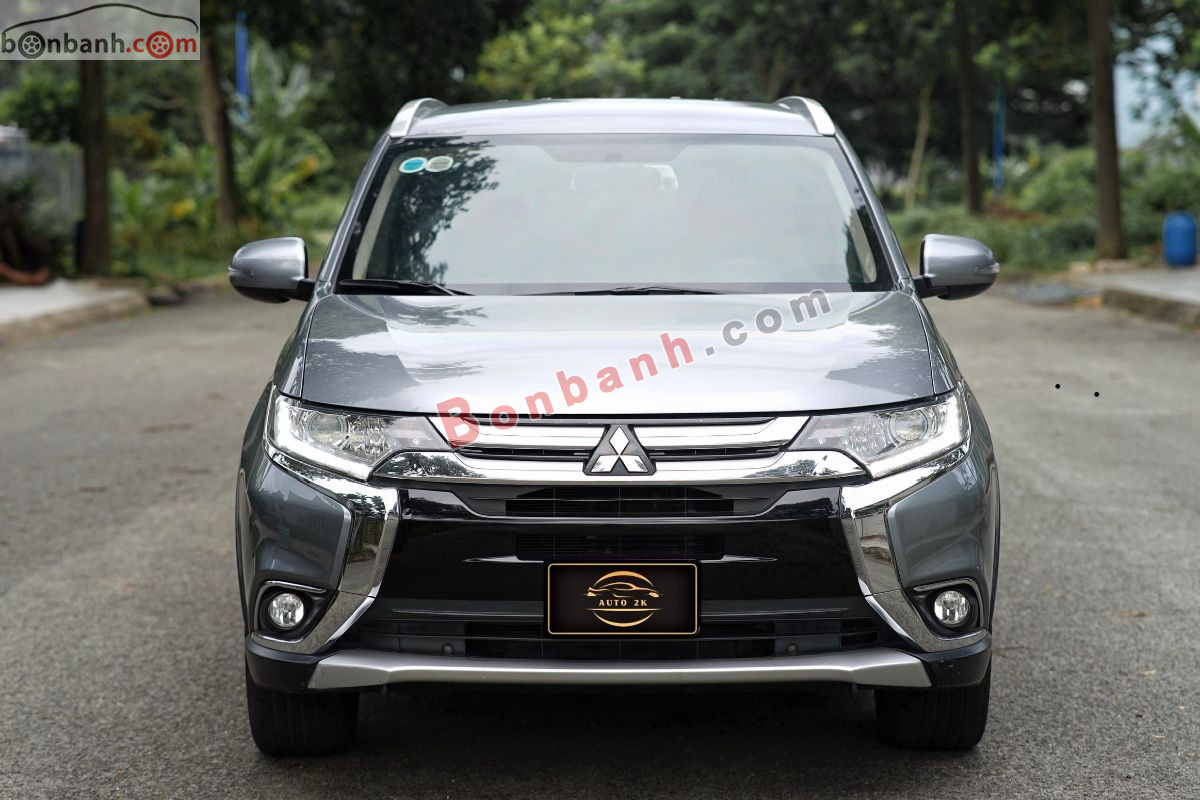 Bán ô tô Mitsubishi Outlander 2.0 CVT - 2018 - xe cũ