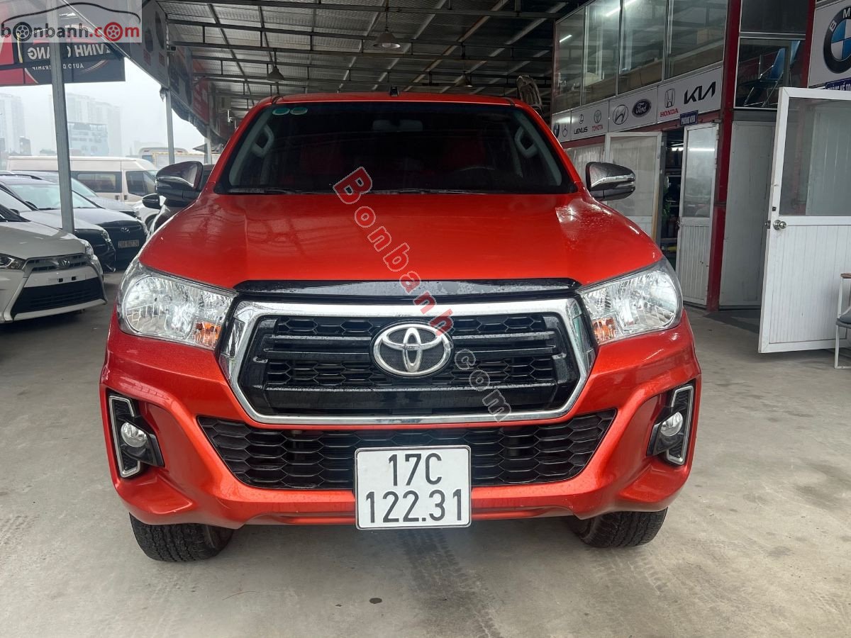 Bán ô tô Toyota Hilux 2.4E 4x2 AT - 2019 - xe cũ