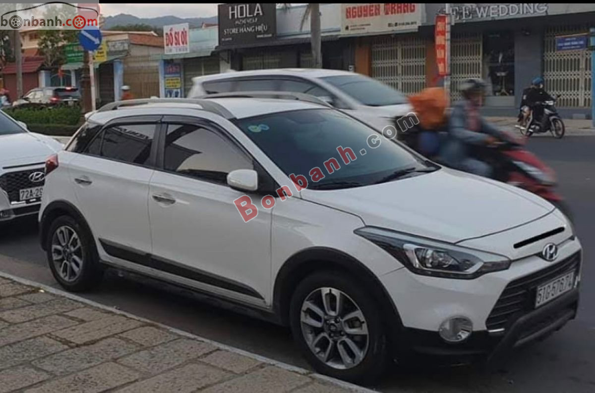 Bán ô tô Hyundai i20 Active 1.4 AT - 2015 - xe cũ