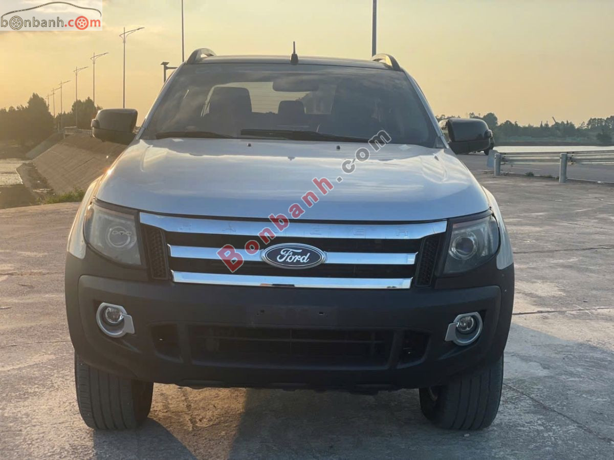 Bán ô tô Ford Ranger Wildtrak 3.2L 4x4 AT - 2015 - xe cũ