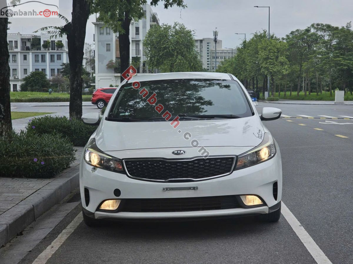 Bán ô tô Kia Cerato 1.6 MT - 2018 - xe cũ