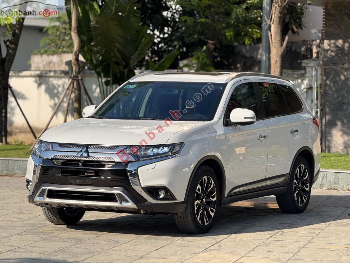 Bán ô tô Mitsubishi Outlander Premium 2.0 CVT - 2021 - xe cũ