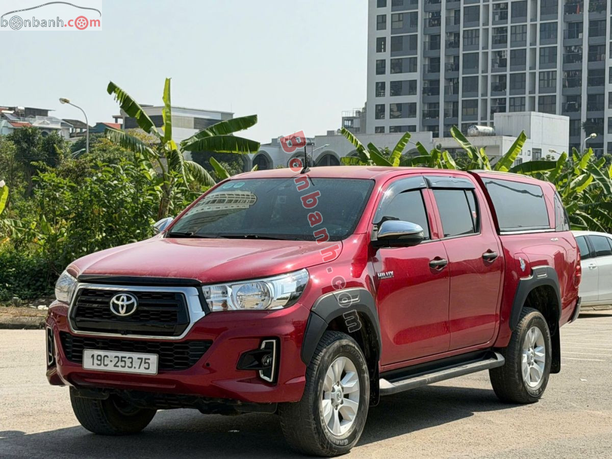 Bán ô tô Toyota Hilux 2.4E 4x2 AT - 2018 - xe cũ