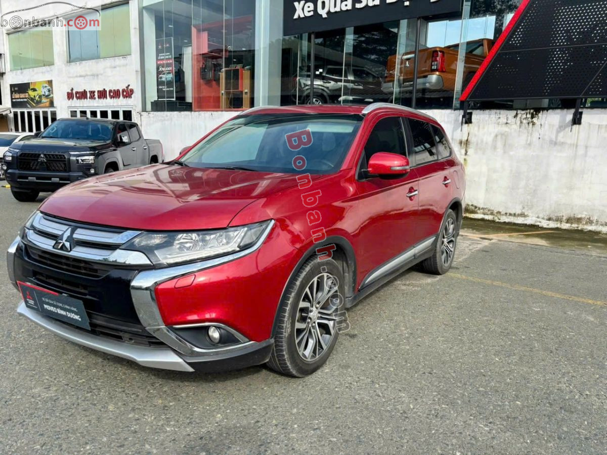 Bán ô tô Mitsubishi Outlander 2.0 CVT - 2022 - xe cũ