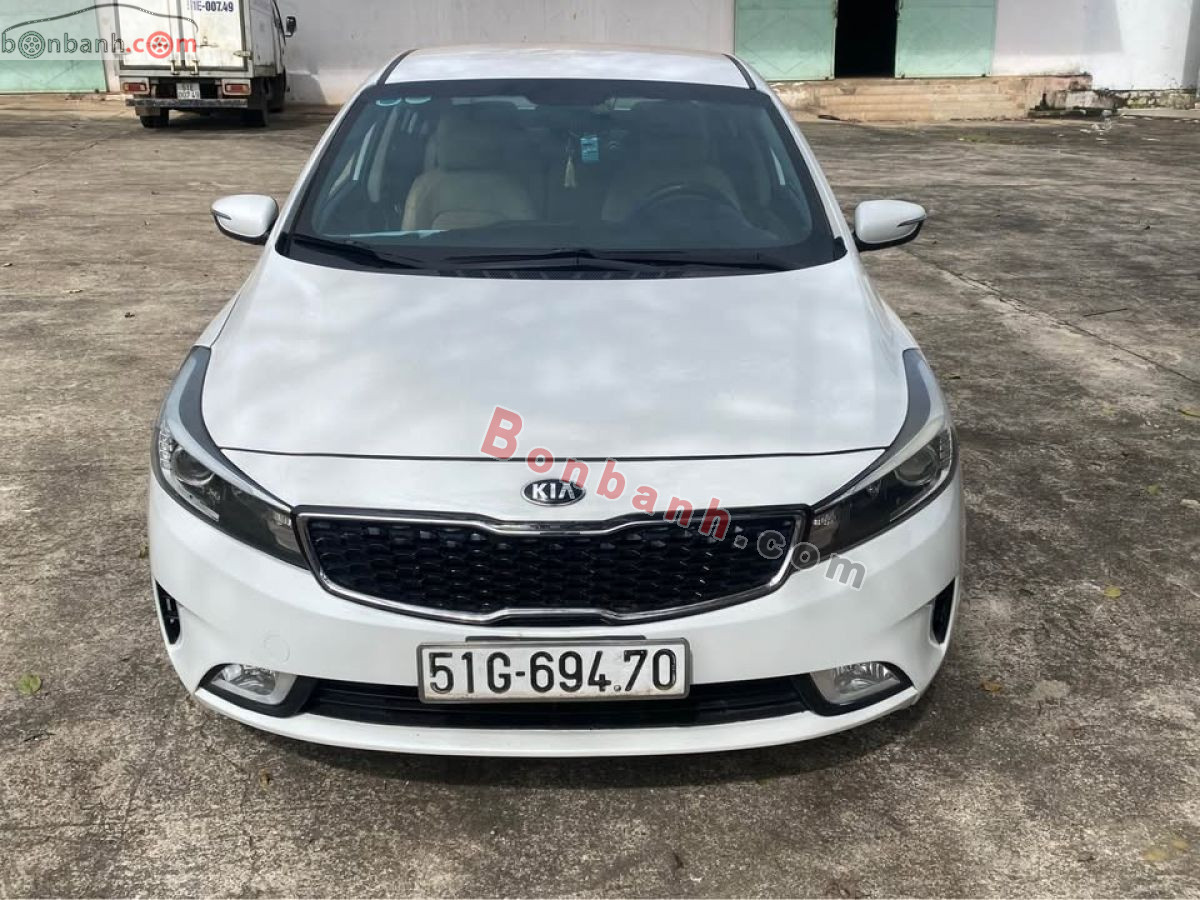 Bán ô tô Kia Cerato 1.6 MT - 2018 - xe cũ