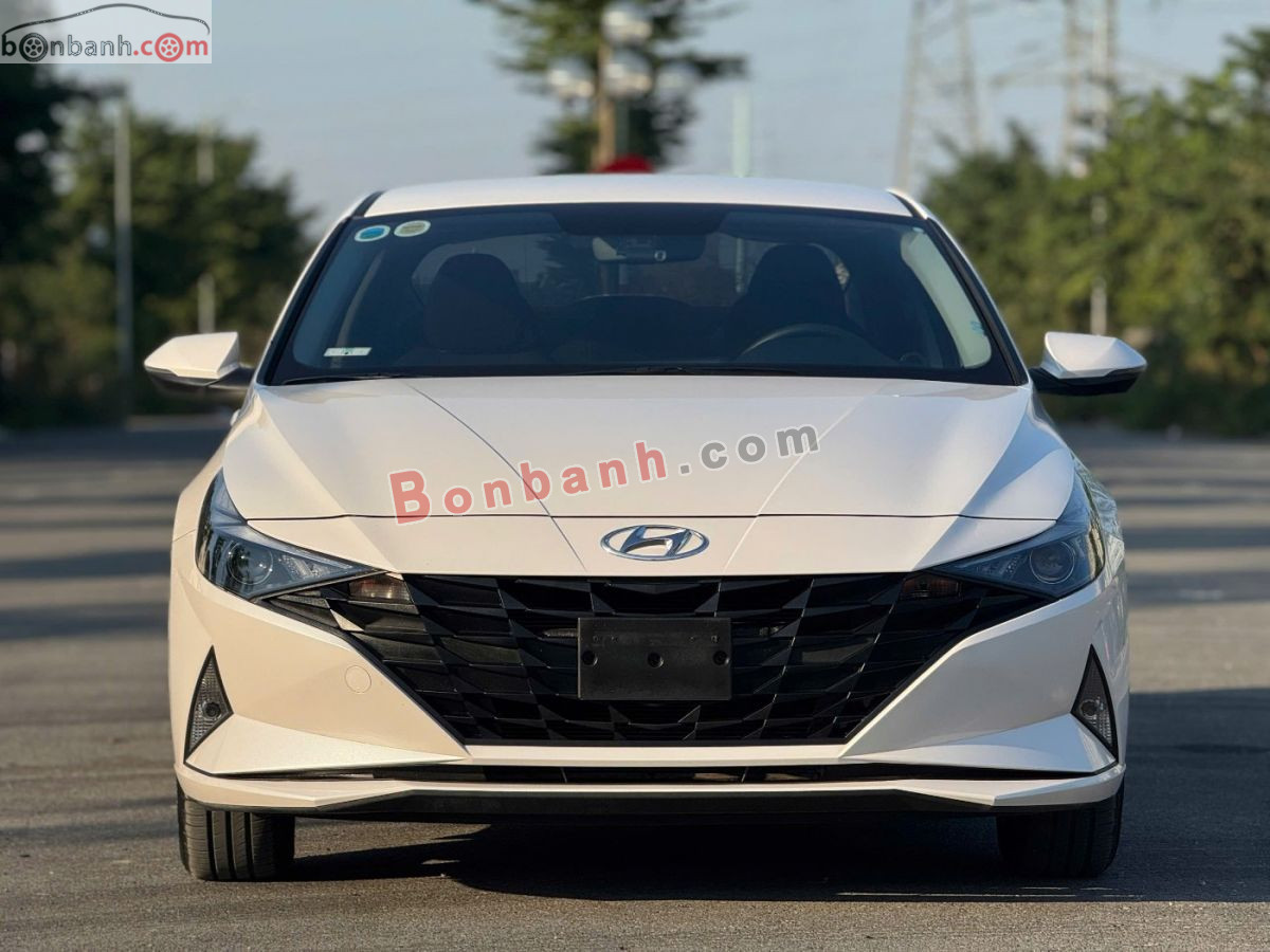 Bán ô tô Hyundai Elantra 1.6 AT Tiêu chuẩn - 2024 - xe cũ