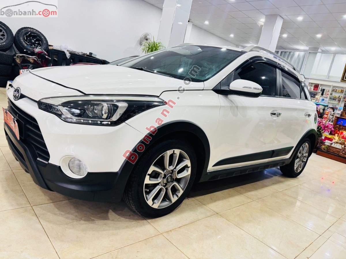 Bán ô tô Hyundai i20 Active 1.4 AT - 2015 - xe cũ