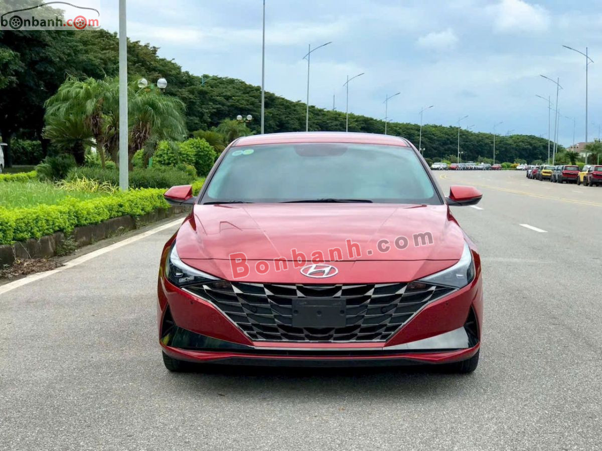 Bán ô tô Hyundai Elantra 2.0 AT Cao cấp - 2022 - xe cũ
