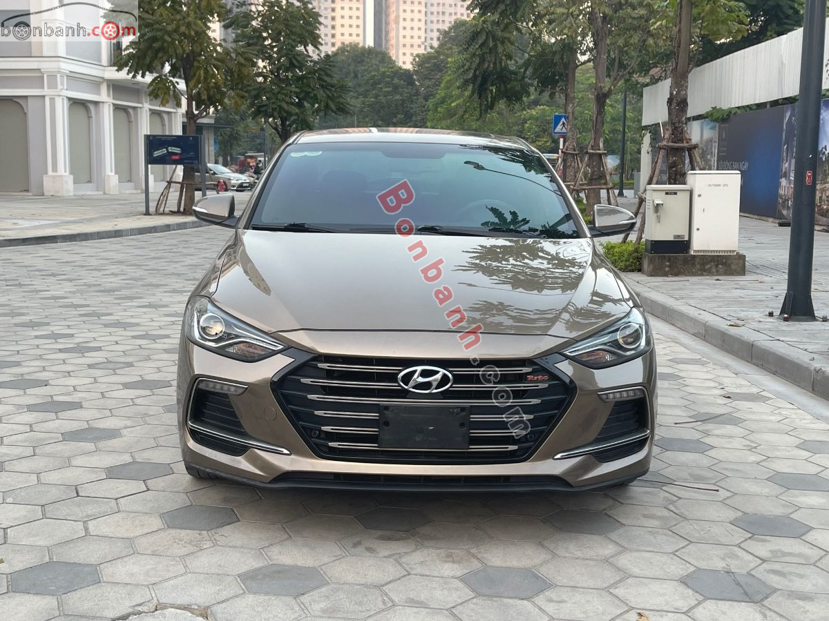 Bán ô tô Hyundai Elantra Sport 1.6 AT - 2019 - xe cũ