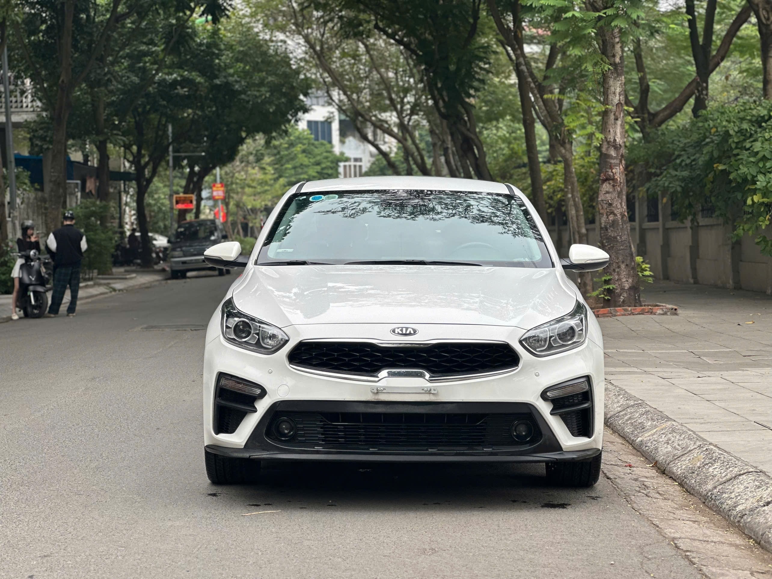 Bán xe Kia Cerato Cerato 1.6 MT năm sản xuất 2020, màu trắng giá cạnh tranh