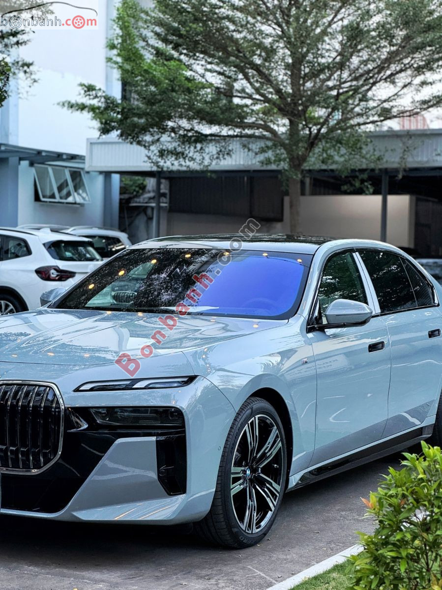 Bán ô tô BMW 7 Series 735i M Sport - 2023 - xe mới