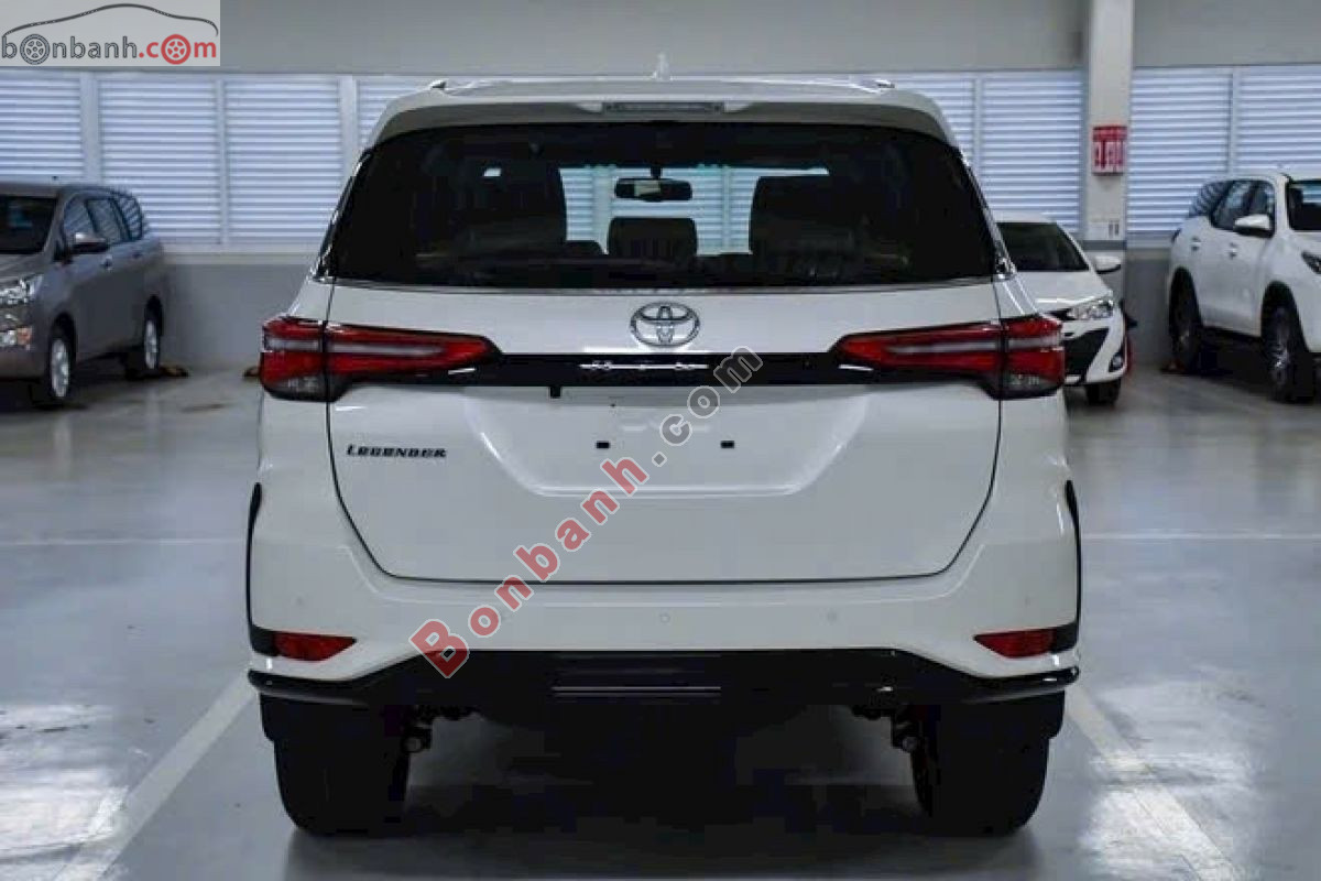 Bán ô tô Toyota Fortuner Legender 2.4L 4x2 AT - 2025 - xe mới