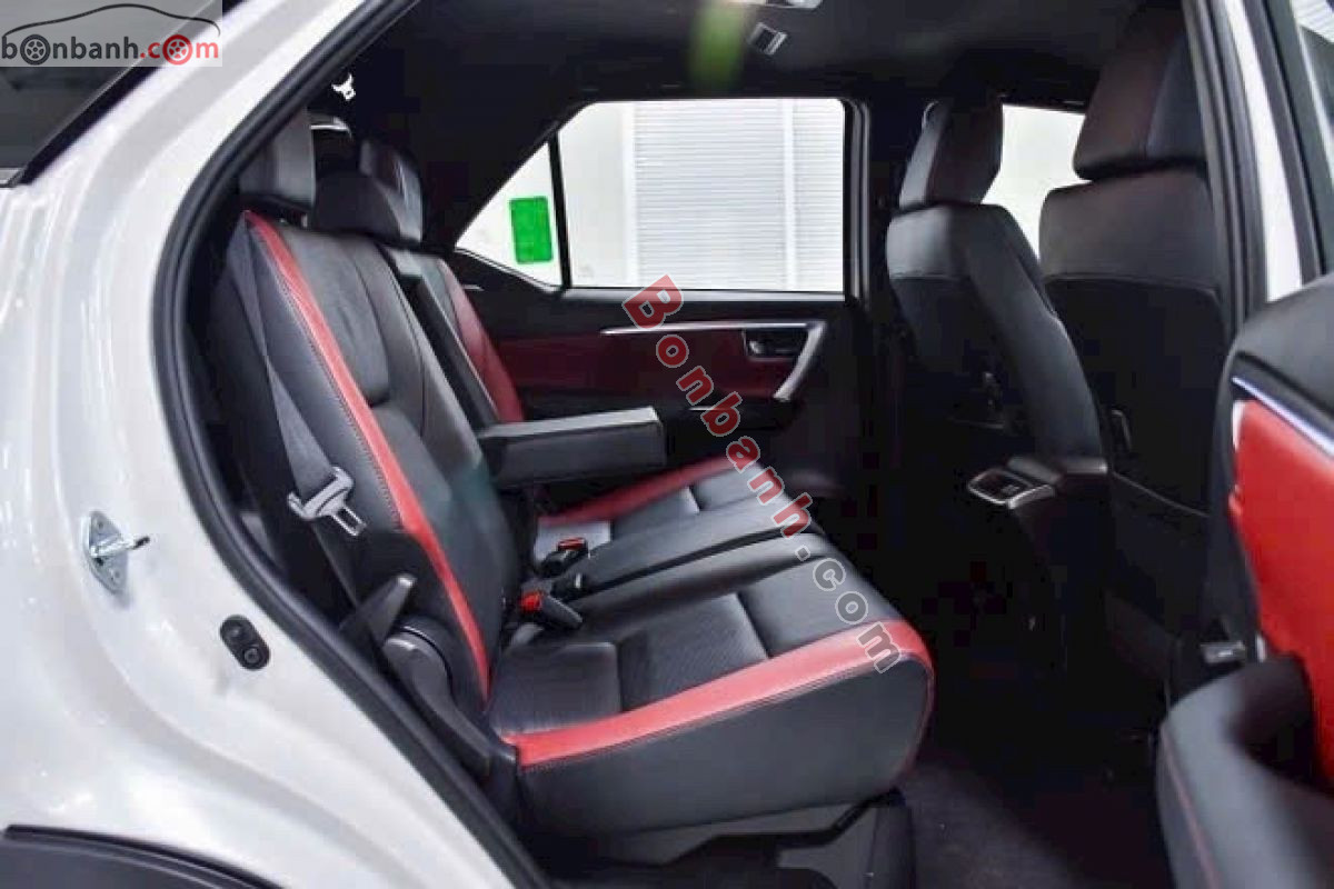 Bán ô tô Toyota Fortuner Legender 2.4L 4x2 AT - 2025 - xe mới