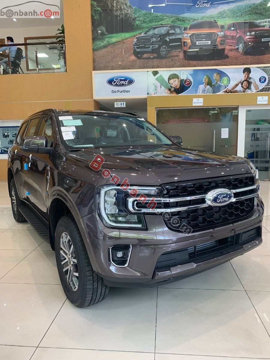 Bán ô tô Ford Everest Ambiente 2.0L 4x2 AT - 2025 - xe mới