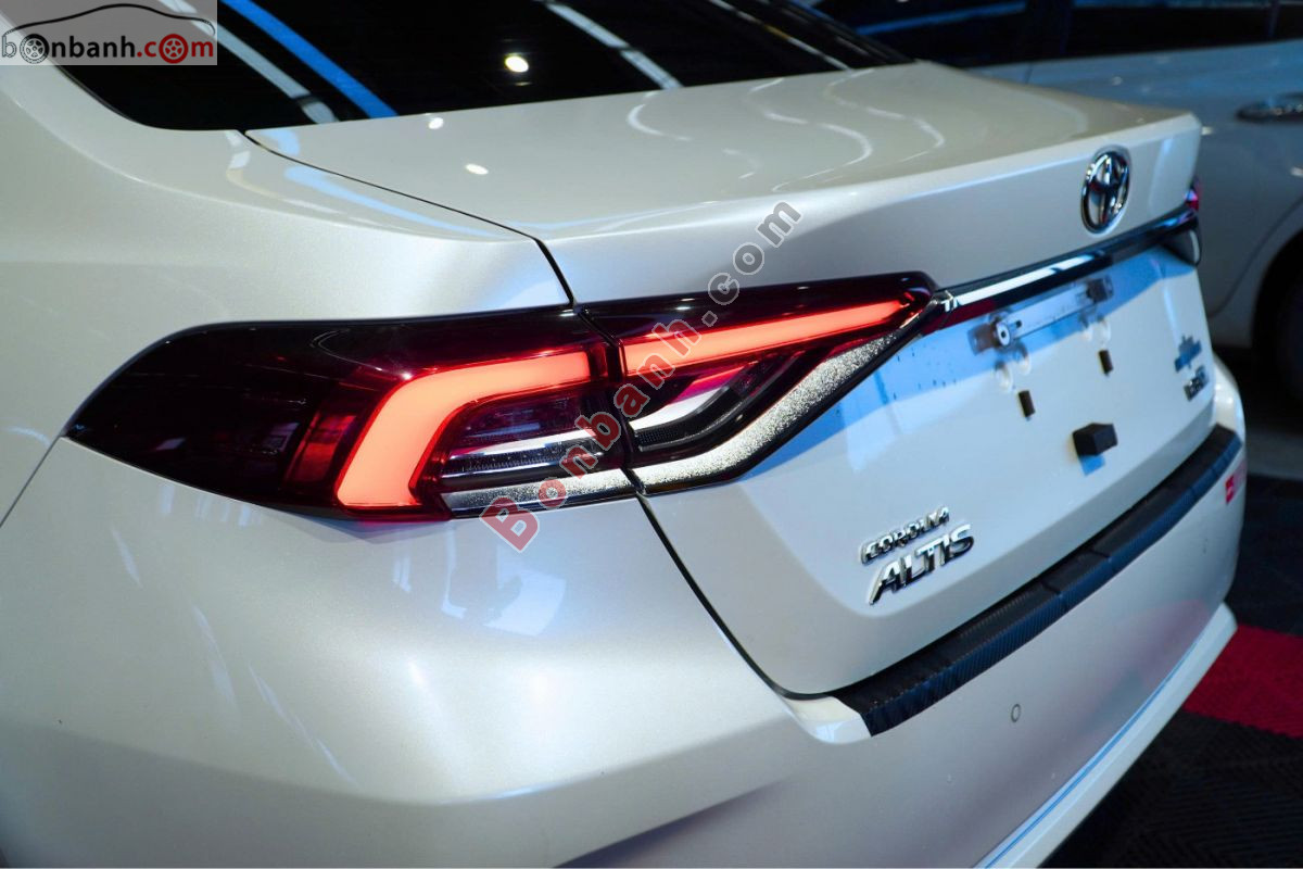 Bán ô tô Toyota Corolla altis 1.8V - 2022 - xe cũ