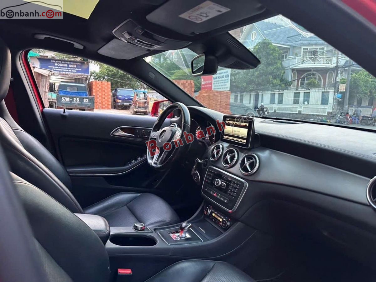 Bán ô tô Mercedes Benz GLA class GLA 45 AMG 4Matic - 2015 - xe cũ