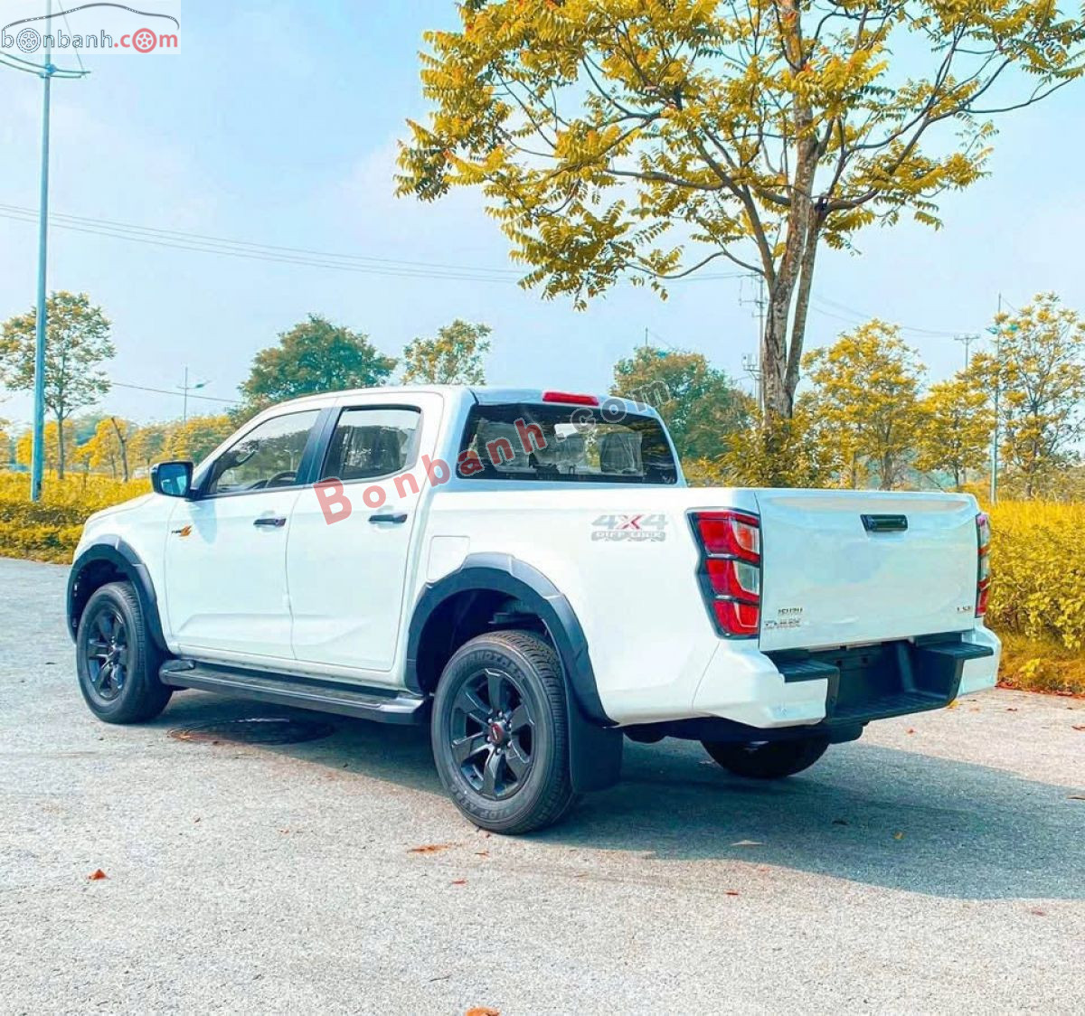 Bán ô tô Isuzu Dmax Type Z 1.9L 4x4 AT - 2025 - xe mới
