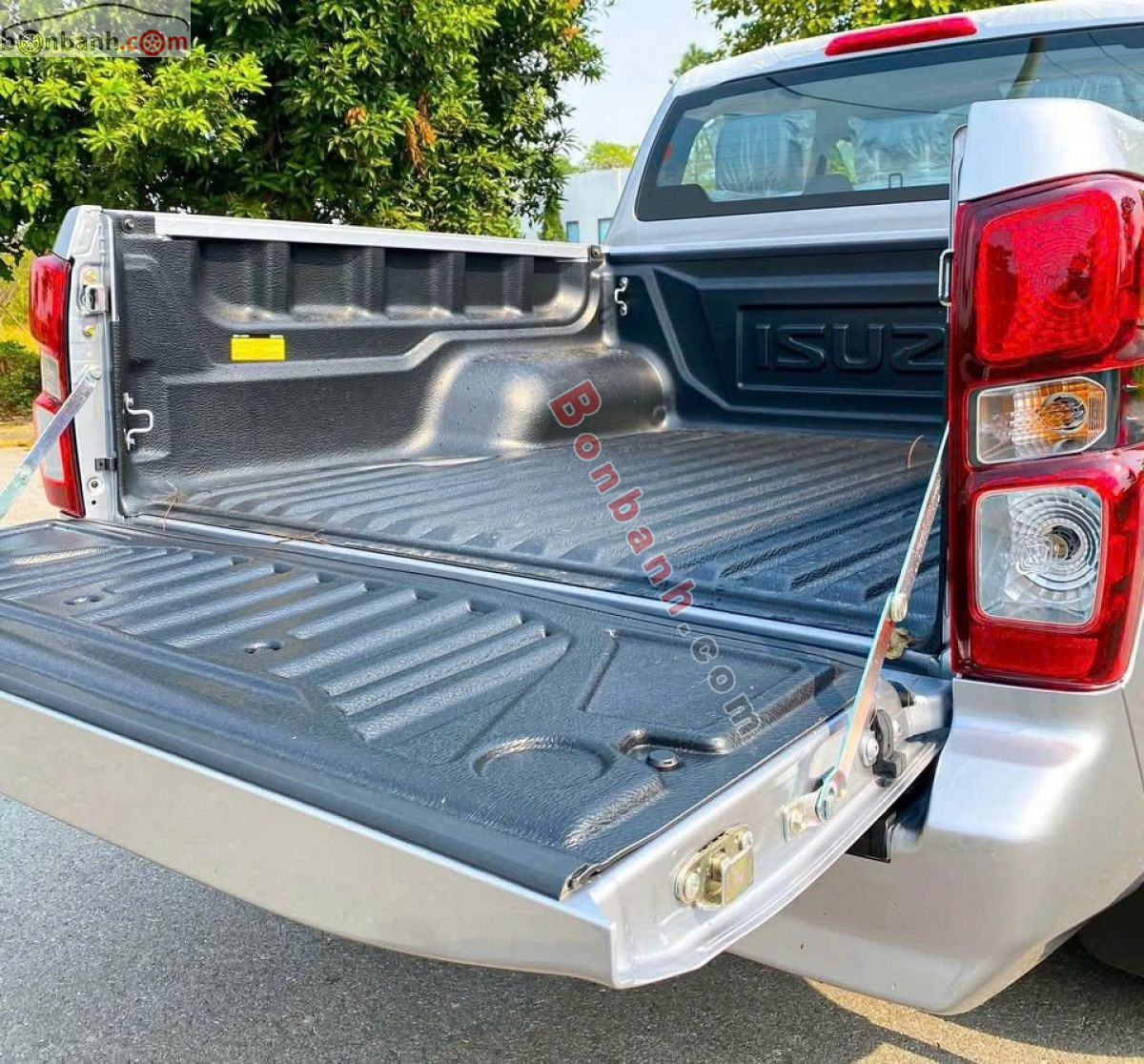 Bán ô tô Isuzu Dmax Type Z 1.9L 4x4 AT - 2025 - xe mới