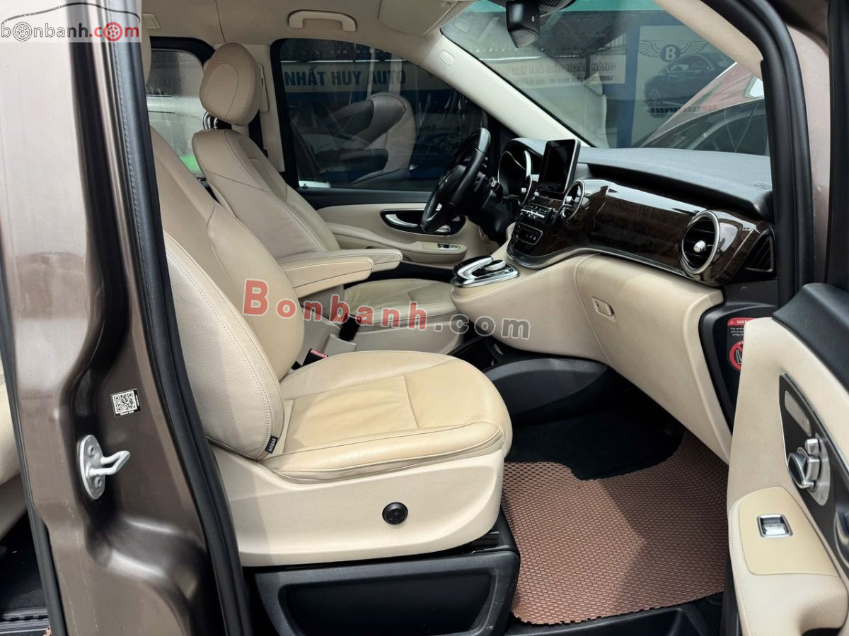 Bán ô tô Mercedes Benz V class V220d CDI - 2015 - xe cũ