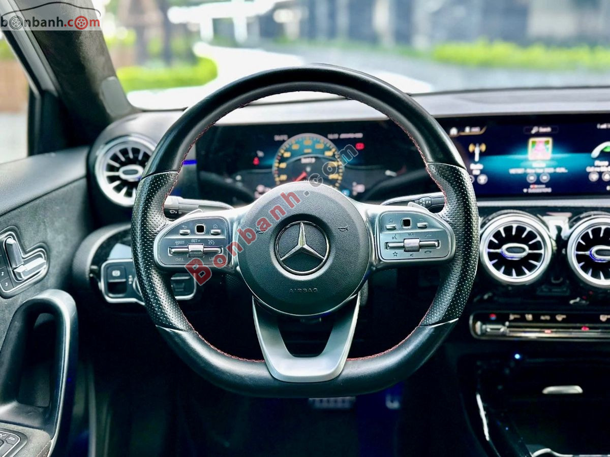 Bán ô tô Mercedes Benz A class A35 AMG 4Matic - 2020 - xe cũ