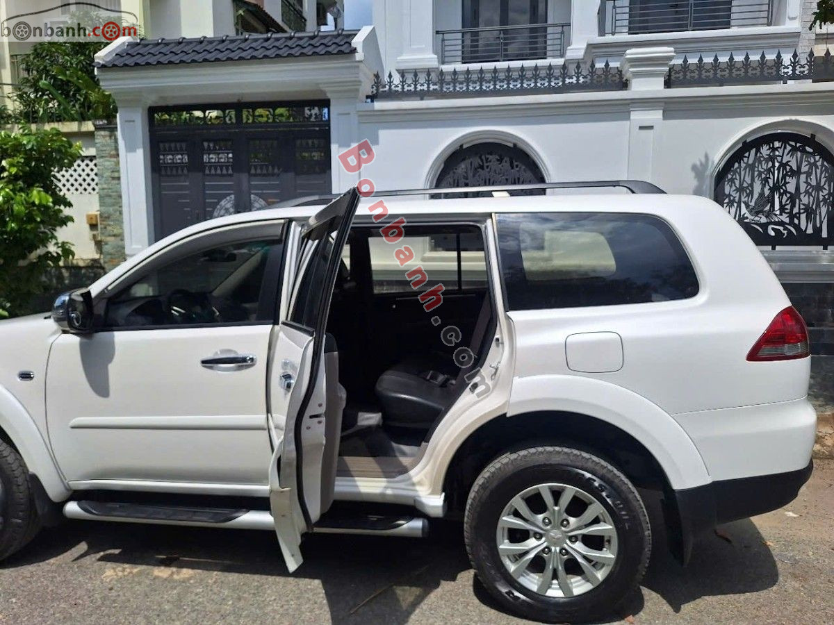 Bán ô tô Mitsubishi Pajero Sport 3.0G 4x2 AT - 2016 - xe cũ