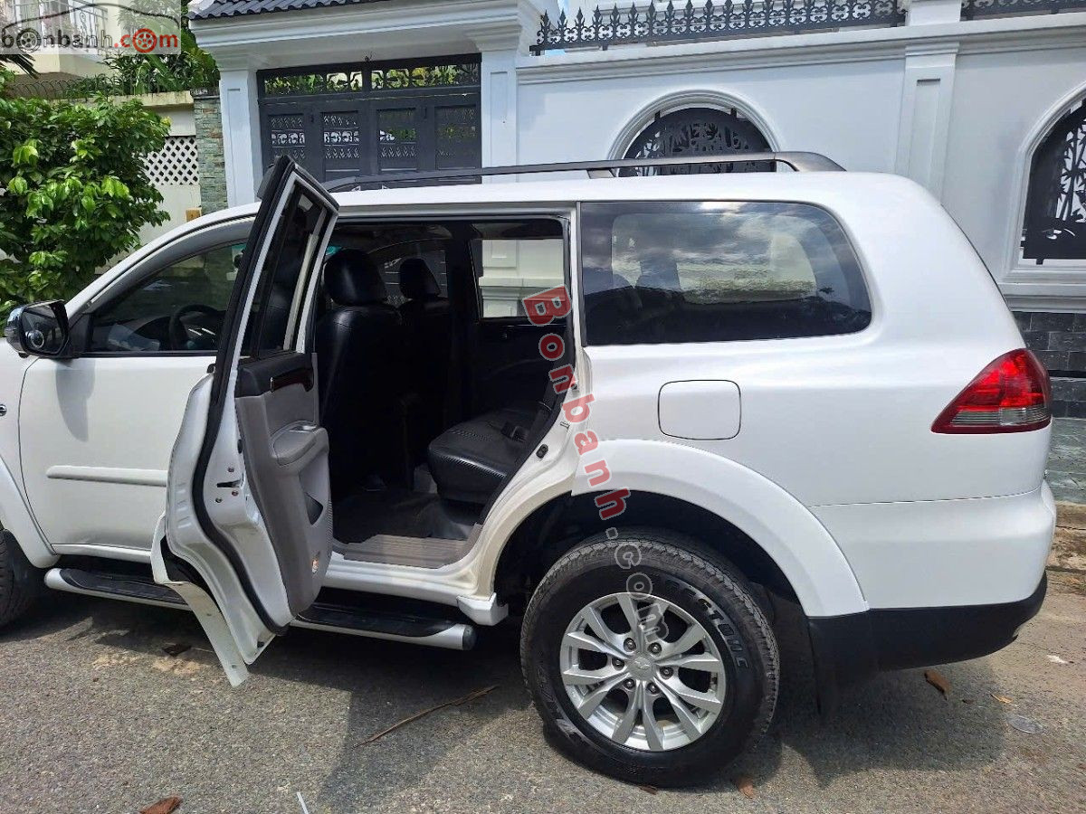Bán ô tô Mitsubishi Pajero Sport 3.0G 4x2 AT - 2016 - xe cũ