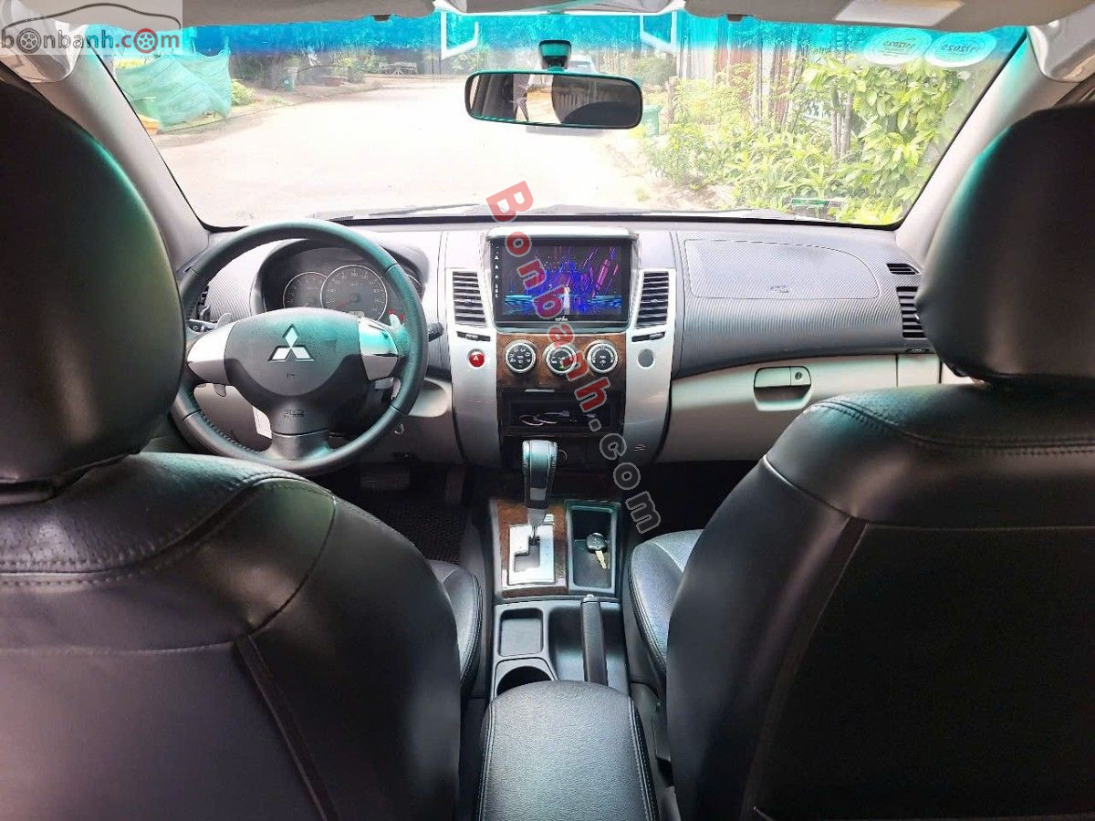 Bán ô tô Mitsubishi Pajero Sport 3.0G 4x2 AT - 2016 - xe cũ