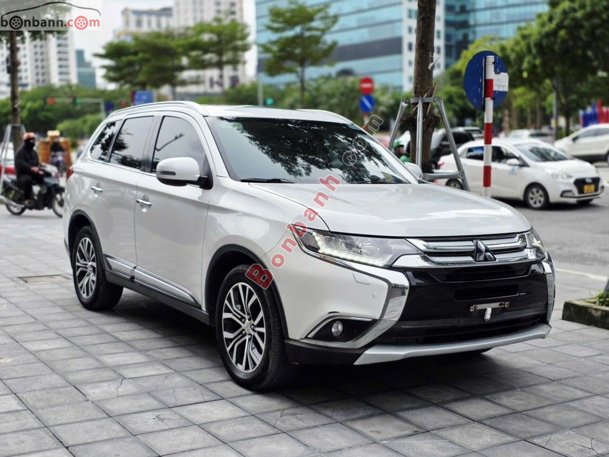 Bán ô tô Mitsubishi Outlander 2.0 CVT Premium - 2019 - xe cũ