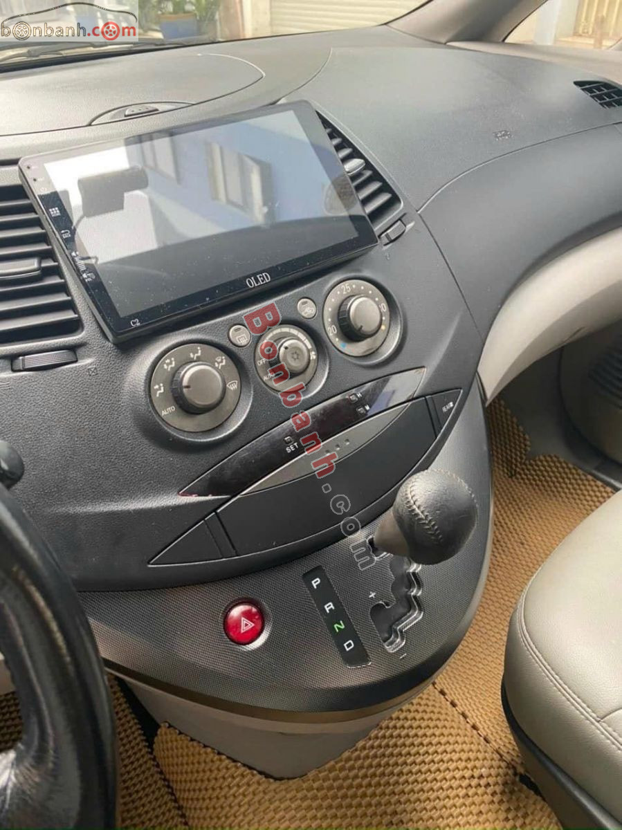 Bán ô tô Mitsubishi Grandis 2.4 AT - 2005 - xe cũ