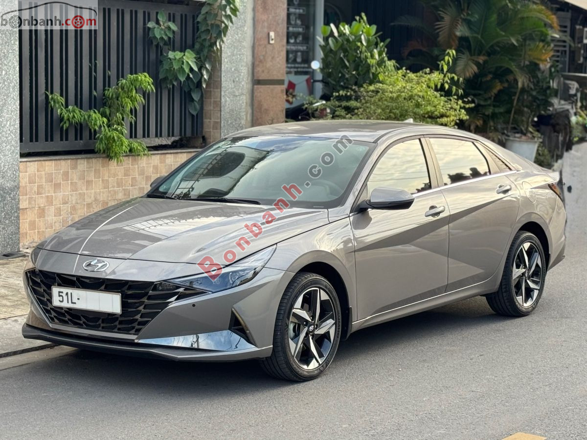 Bán ô tô Hyundai Elantra 2.0 AT Cao cấp - 2025 - xe cũ