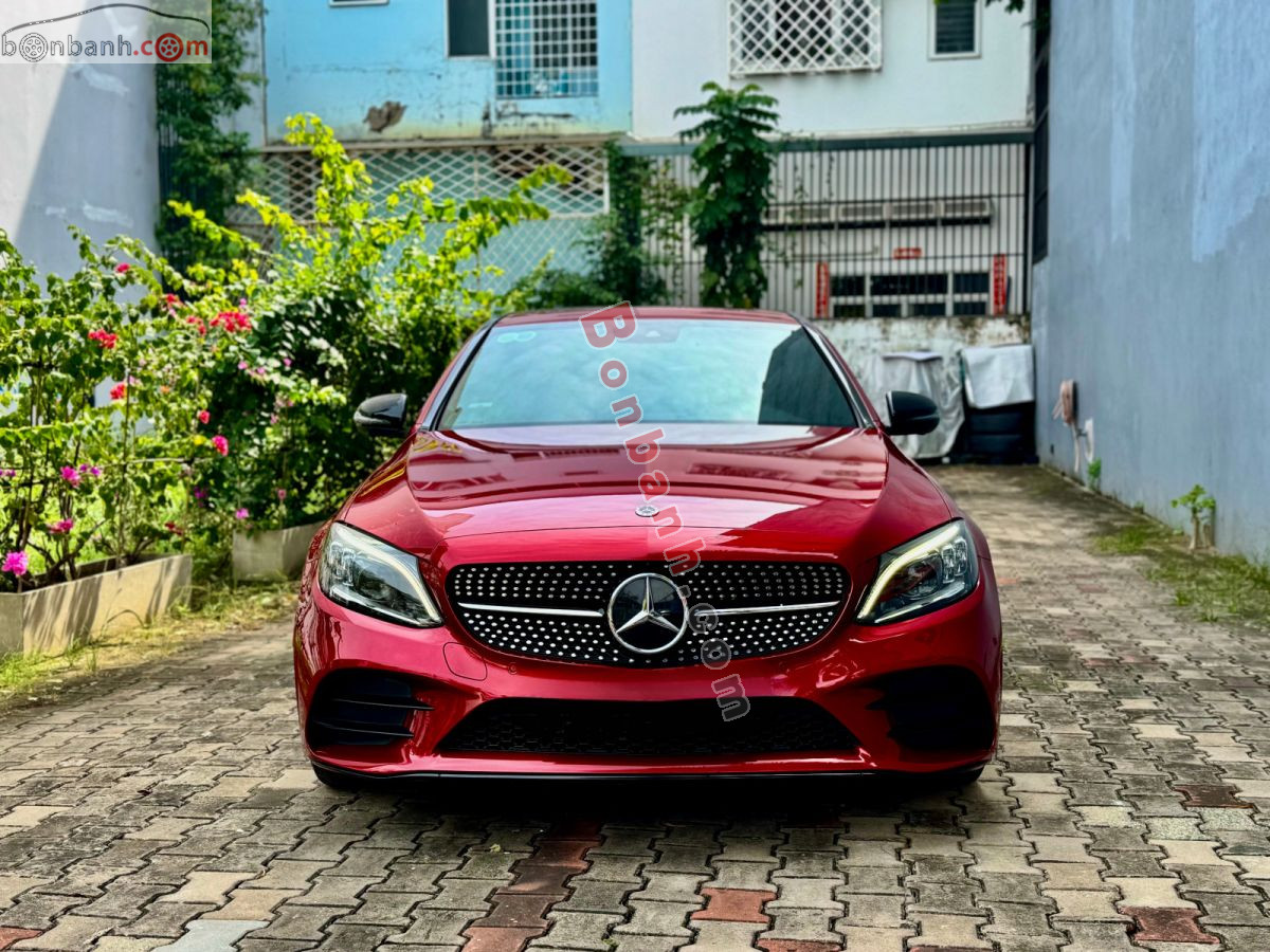 Bán ô tô Mercedes Benz C class C300 AMG - 2019 - xe cũ