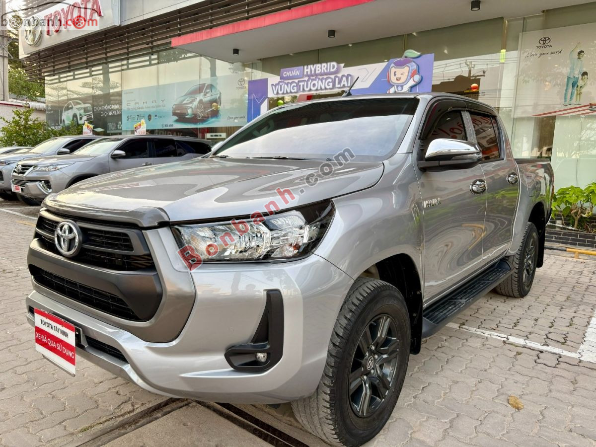 Bán ô tô Toyota Hilux 2.4L 4x2 AT - 2021 - xe cũ